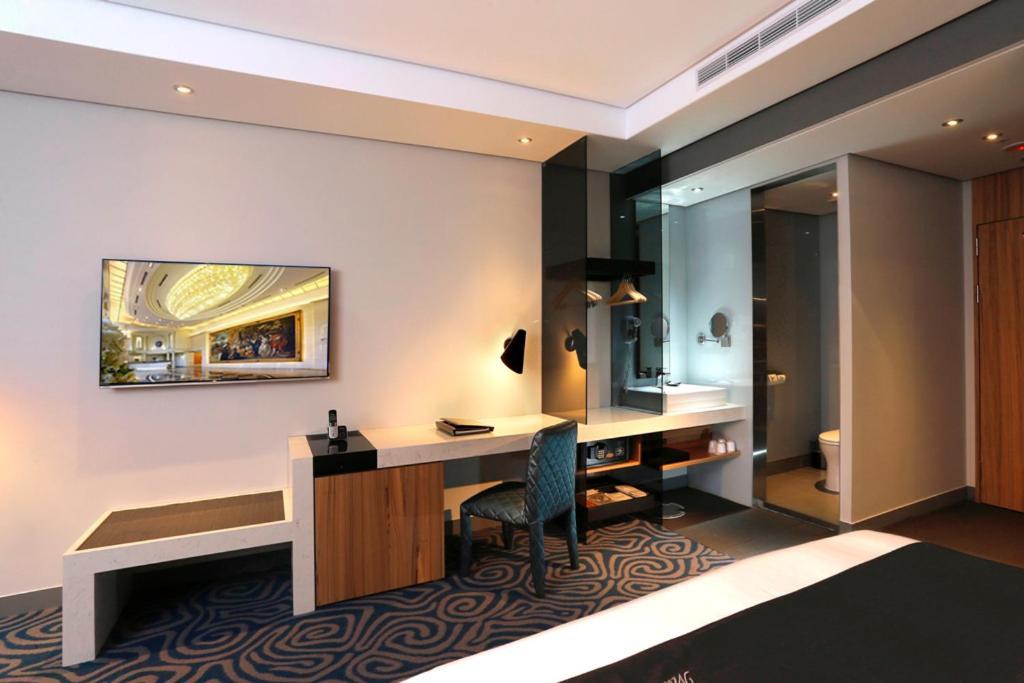 Golden Tulip - Aesthetics Otel Zhunan Dış mekan fotoğraf