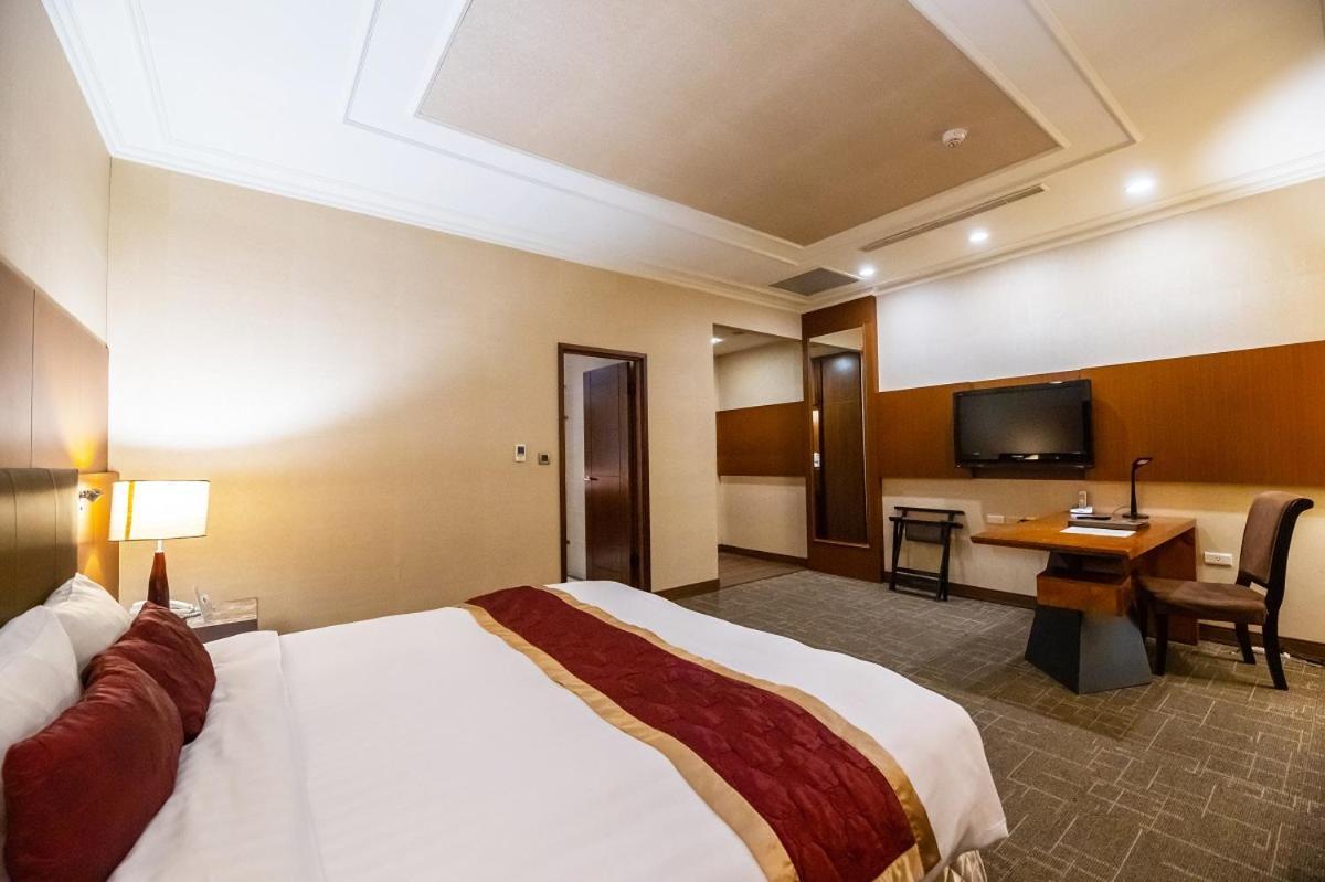 Golden Tulip - Aesthetics Otel Zhunan Dış mekan fotoğraf