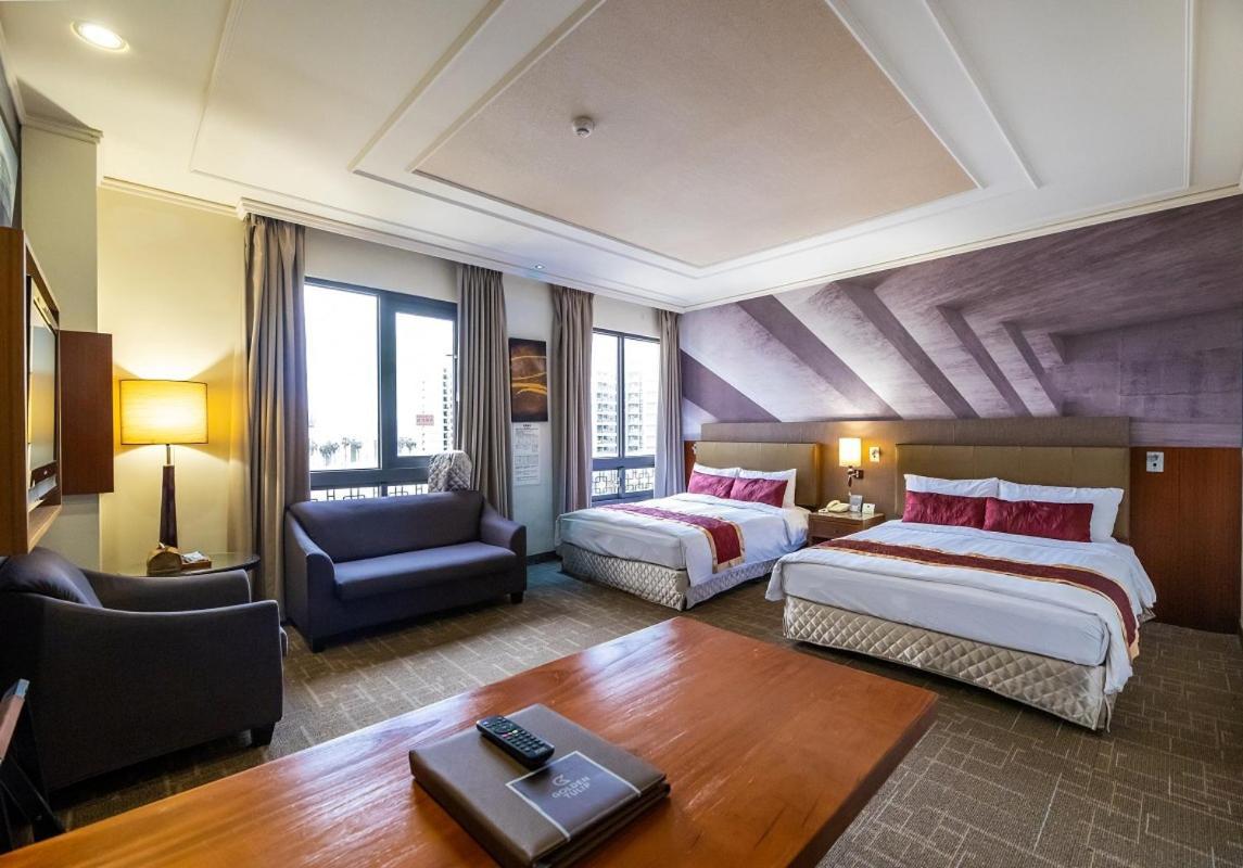 Golden Tulip - Aesthetics Otel Zhunan Dış mekan fotoğraf